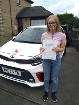 Massive congratulations go to Anna, who passed her driving test today in Buxton at the first attempt and with only 1 driver fault. She joins the exclusive club of passing both theory and driving tests first time. A great drive, well done. It´s been an absolute pleasure taking you for lessons, enjoy your independence and stay safe.