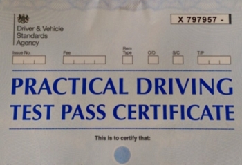 Huge congratulations go to Charlie, who passed his driving test today at the first attempt and with only 4 driver faults.<br />
It´s been an absolute pleasure taking you for lessons, enjoy your independence and stay safe 👏👏👏