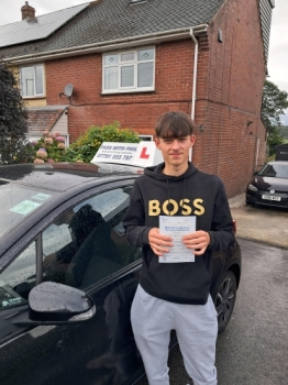A Massive well done goes to Jack, who passed his driving test today at the 1st attempt. Great drive fella, well done.<br />
It´s been an absolute pleasure taking you for lessons, enjoy your independence and stay safe 👍