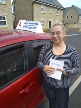 Huge congratulations go to Louisa, who passed her driving test today in Buxton at the first attempt and with only 7 driver faults.<br />
She joins my exclusive club of passing both theory and driving tests first time.<br />
It´s been an absolute pleasure taking you for lessons, enjoy your independence and stay safe 👏👏👏👏