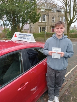 Huge congratulations go to Luke, who passed his driving test today in Buxton at the first attempt and with only 1 driver fault. Excellent drive, well done.<br />
It´s been an absolute pleasure taking you for lessons, enjoy your independence and stay safe 👏👏👏👏