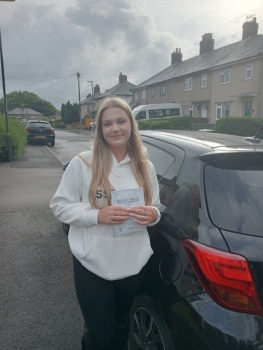 Huge congratulations go to Mya who passed her test this morning in Buxton and with just 3 faults.<br />
It&acute;s been an absolute pleasure taking you for lessons, enjoy your independence and stay safe 🙏👏👏👏