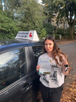 Massive congratulations go to Tilda B, who passed her driving test this morning in Buxton. Great drive, well done you. <br />
It´s been an absolute pleasure taking you for lessons, enjoy your independence and stay safe 👏👏👏👏